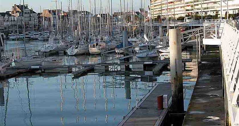 Port de Pouliguen  - Hotel La Concorde La Baule