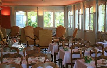 Petit déjeuner à l'hôtel La Concorde à La Baule en Loire Atlantique - Hotel La Concorde La Baule