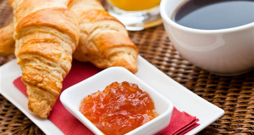 Petit déjeuner à l'hôtel La Concorde à La Baule en Loire Atlantique - Hotel La Concorde La Baule